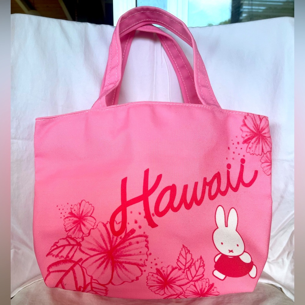 NWOT Kira x Miffy Women’s/Girl’s pink tote bag